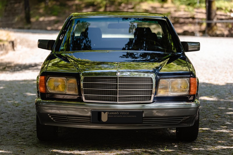 1986 Mercedes Benz 300SEL 17.000KMS